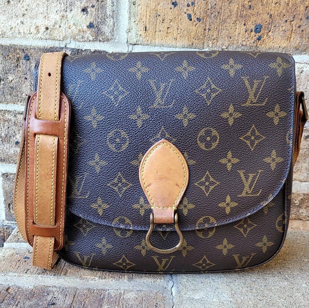 SOLD LOUIS VUITTON  St Cloud